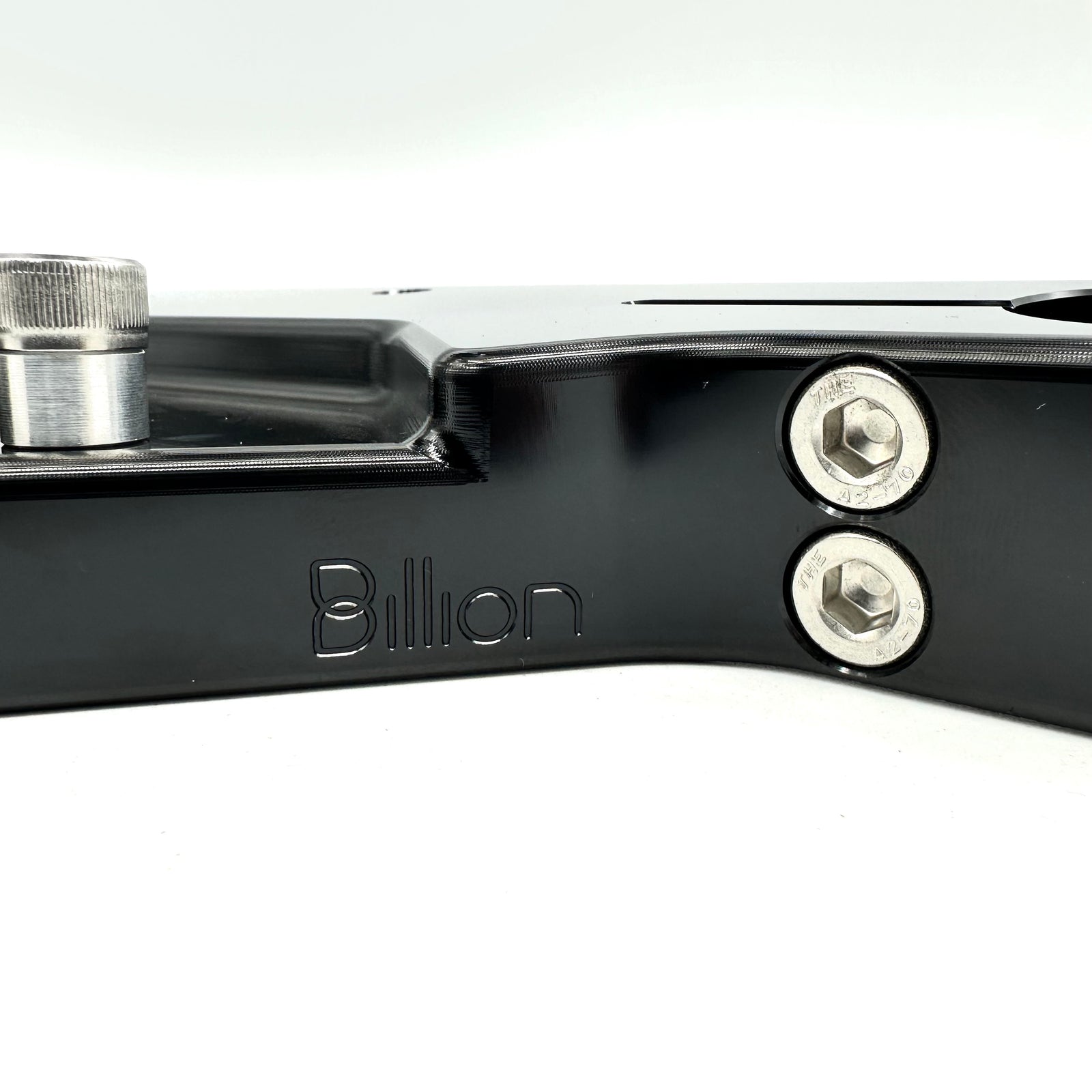 Yamaha XVS650 V-Star raked triple clamps