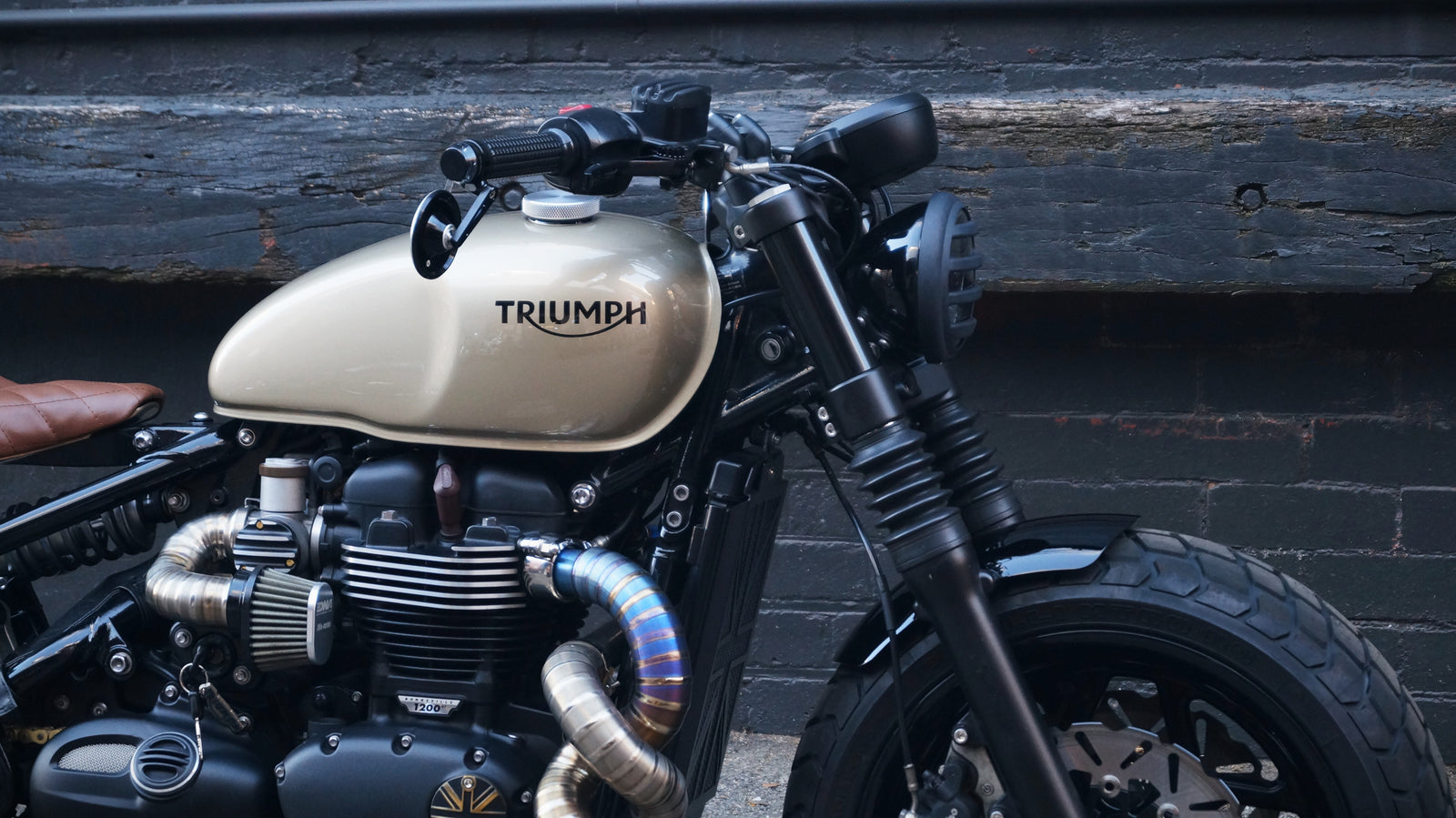 Triumph Bobber 1200 Wide Triple Clamps