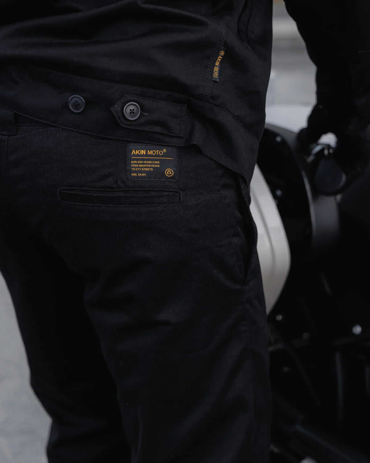 AKIN MOTO - WRENCH PROTECTIVE MOTORCYCLE PANTS