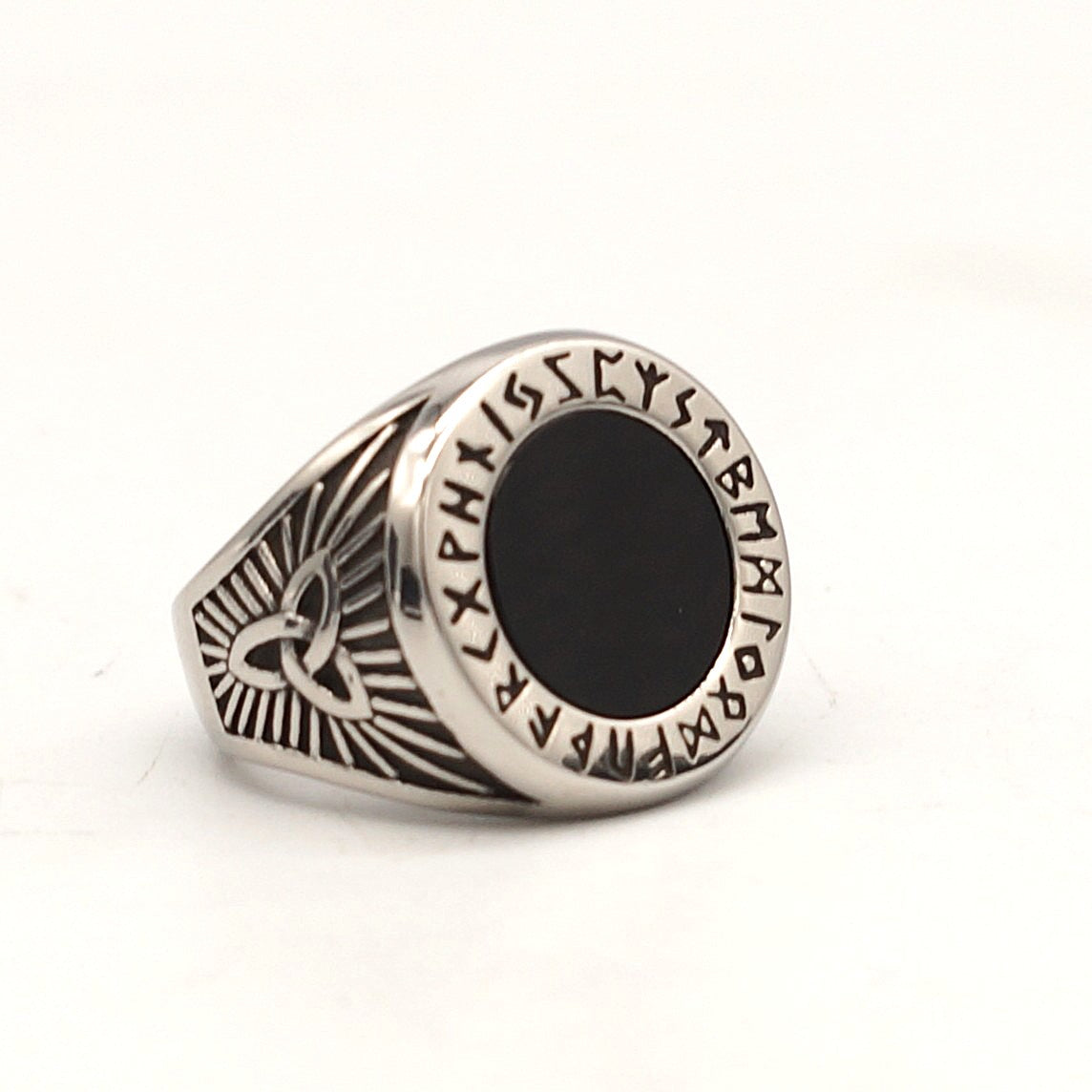 OBSIDIOUS Ring