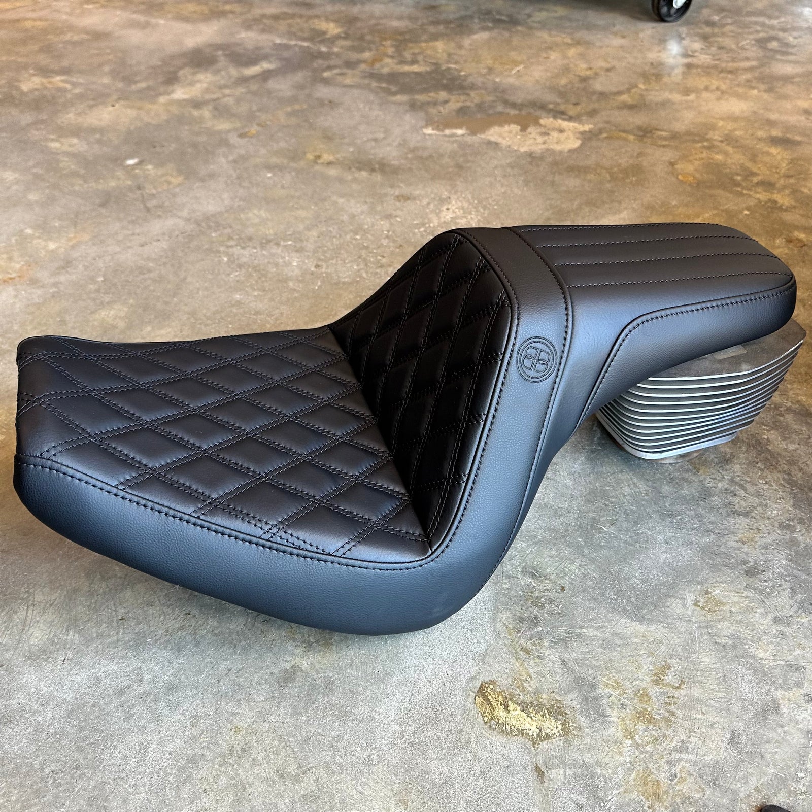 Yamaha V-Star XVS 650 step up seat by Billion