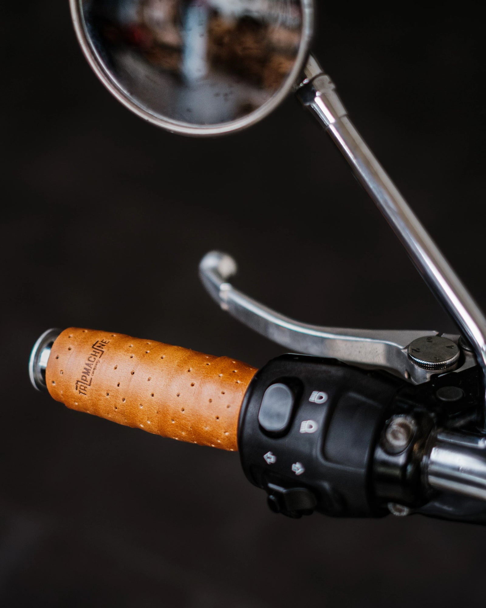 Grips Wrap - Vintage Tan Perforated