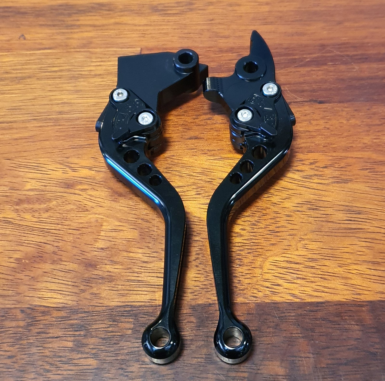 Rogue motorcycles levers cnc royal enfield interceptor continental west western australia cafe racer custom tracker bike