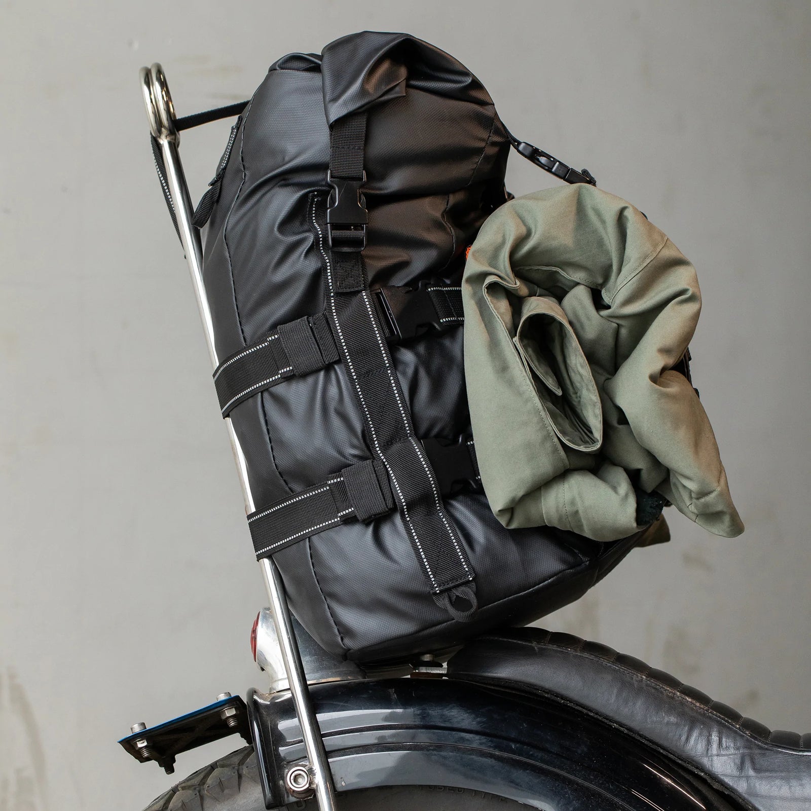 EXFIL-60 Bag - Black