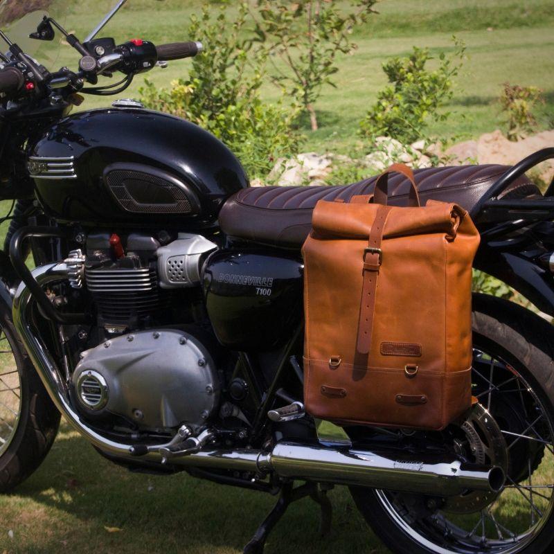 Rogue motorcycles, Roll top backpack, vintage leather backpack, pannier backpack, motorbike pannier, adventure backpack, motorbike backpack, Rogue motorcycles wa perth western australia, custom, biltwell, Gringo, lanesplitter , Australia, cafe racer,