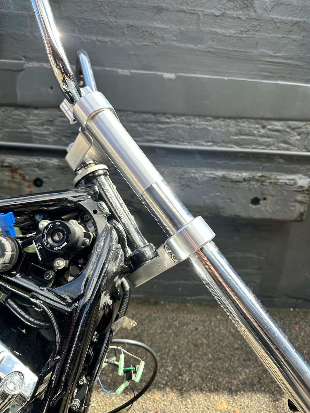 Yamaha V-Star XVS fork extensions 100mm - 150mm slugs