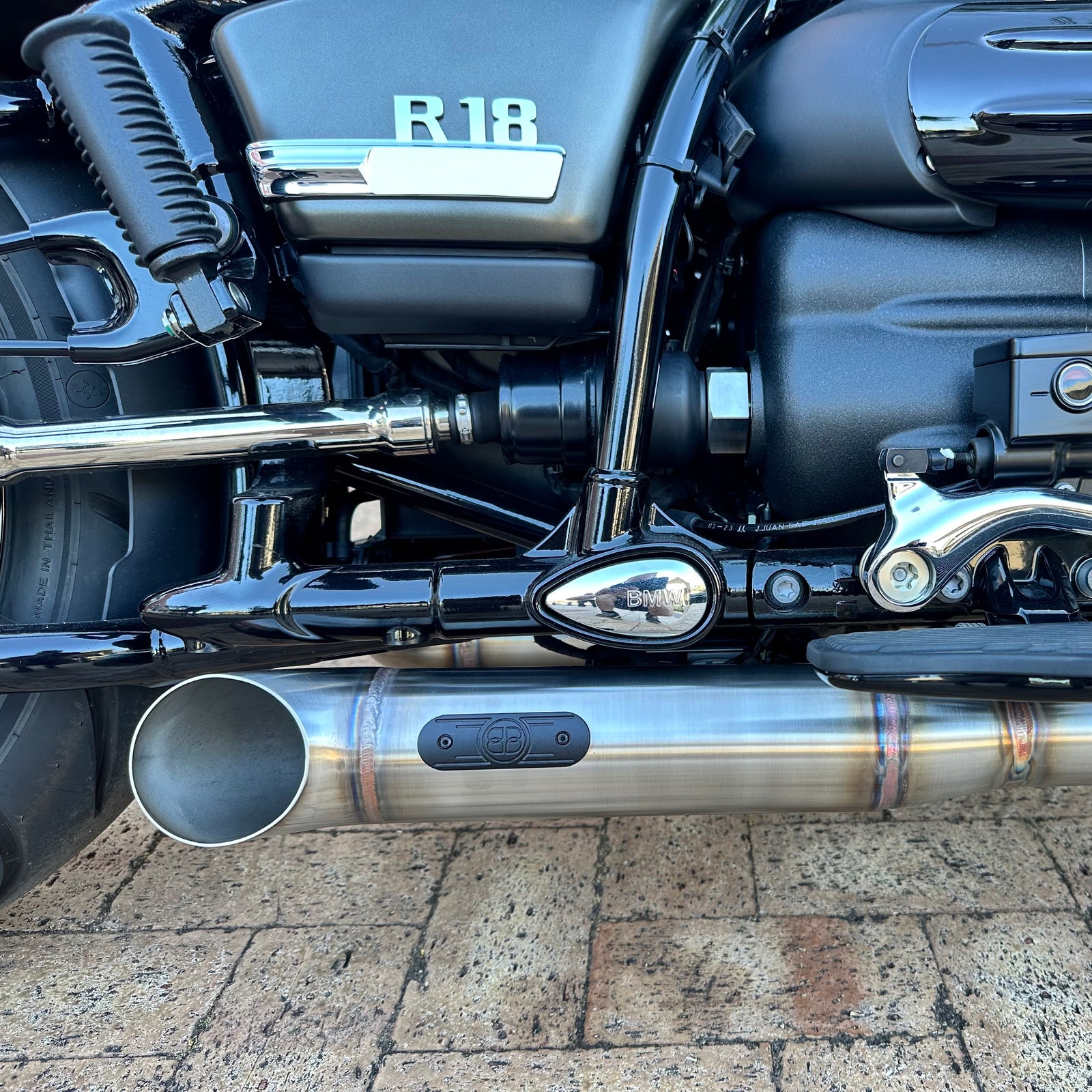 BMW R18 full exhaust system