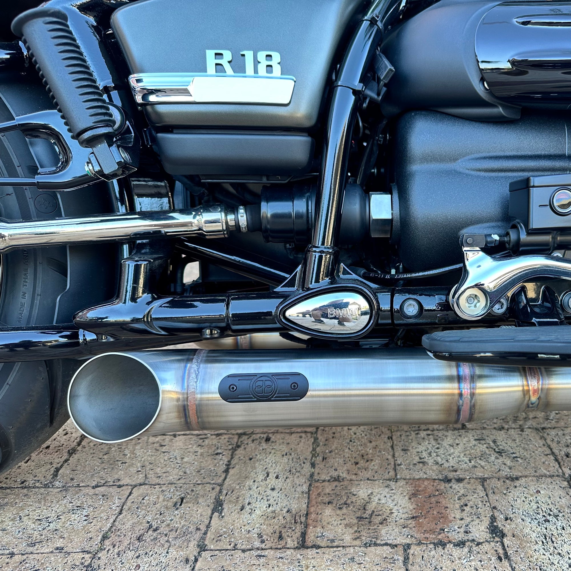 BMW R18 full exhaust system
