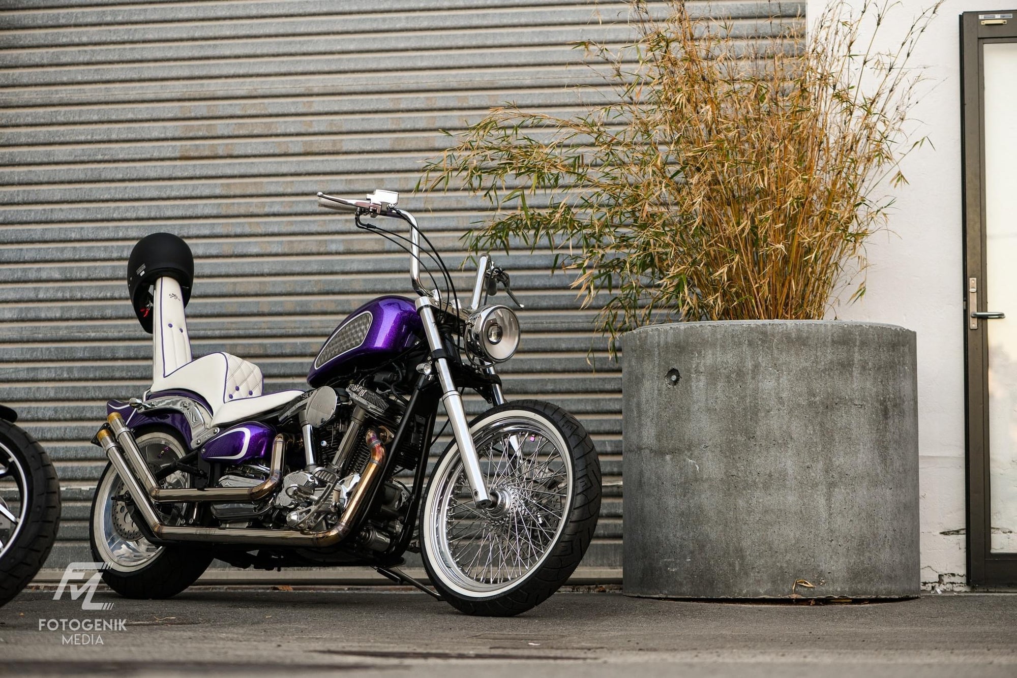 12" Rise FAT 1-1/4" Ape Hangers Bar Handlebars For Harley FLST FXST 12" Rise FAT 1-1/4" Ape Hangers Bar Handlebars For Harley FLST FXST