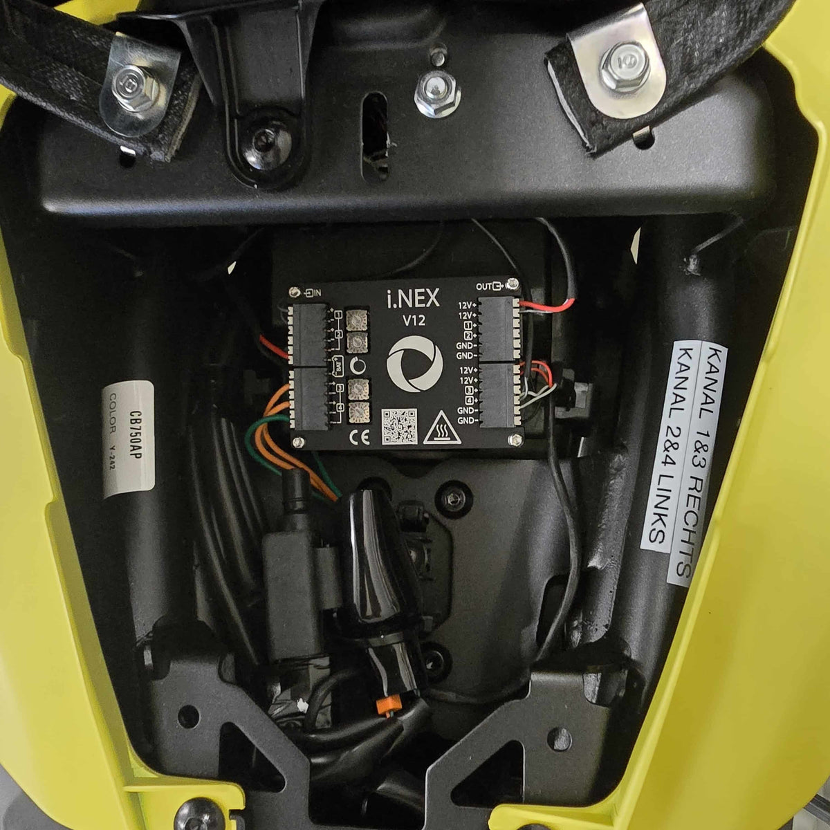 i.NEX - The electronic universal solution for motorcycle lights