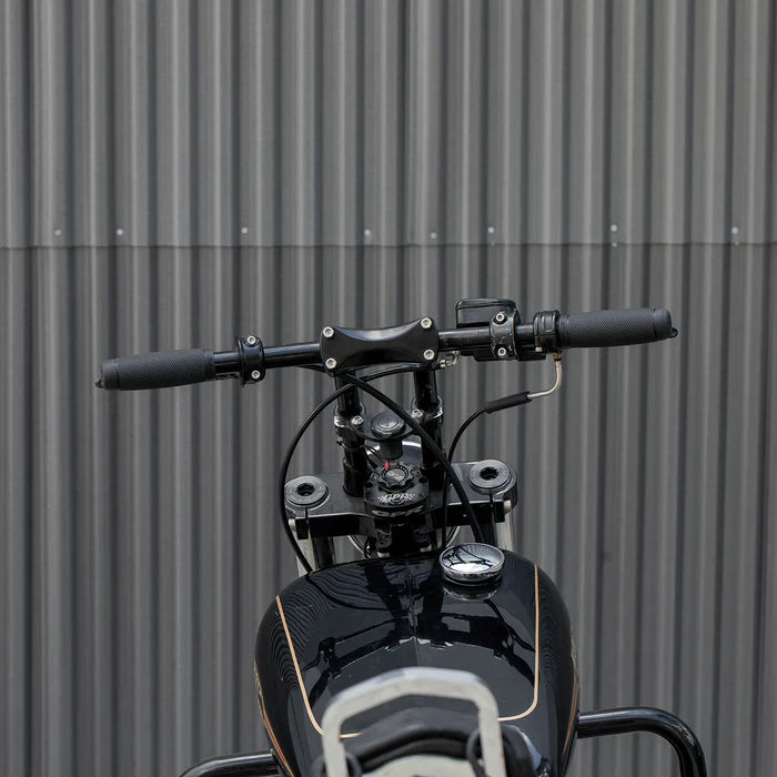 RECOIL GRIPS - BLACK