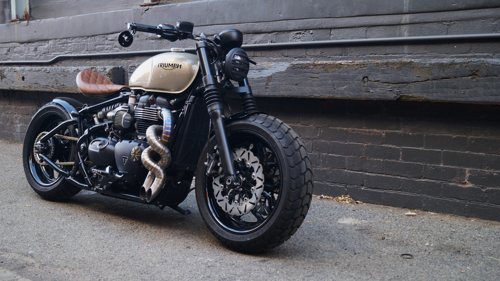 Triumph Bobber 1200 Wide Triple Clamps