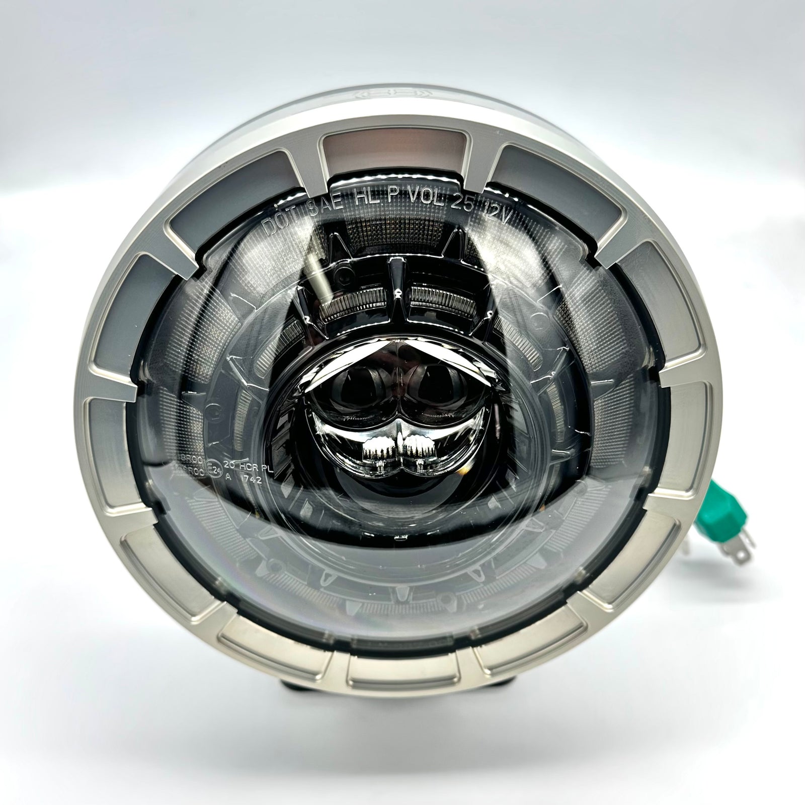 7” Fat Boy Rim-style billet Headlight