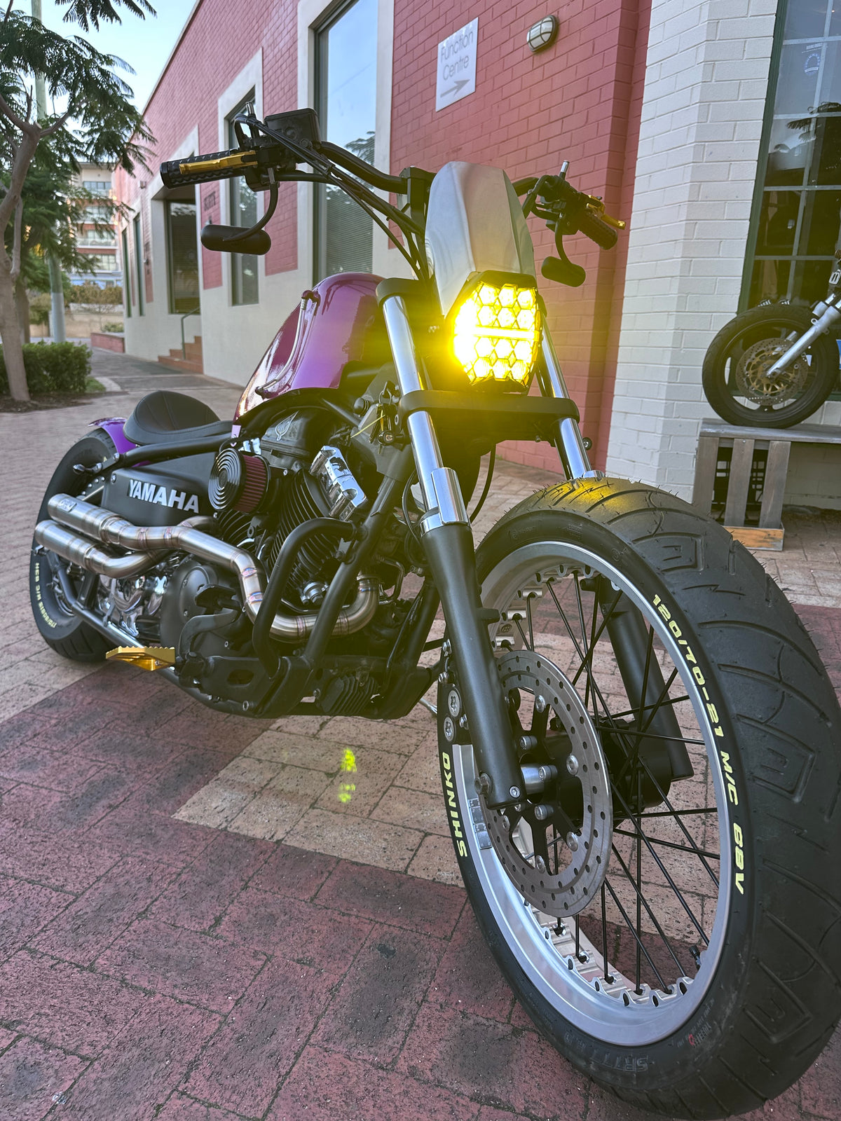 XVS 650 Sprinter Honeycomb headlight setup