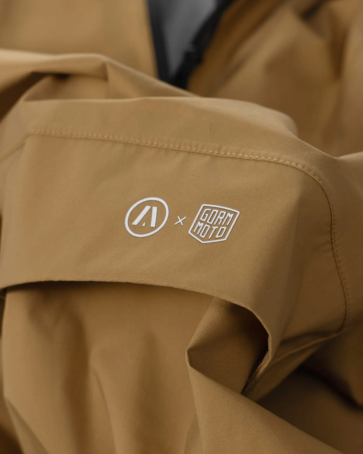 AKIN MOTO GORM ANORAK - KHAKI