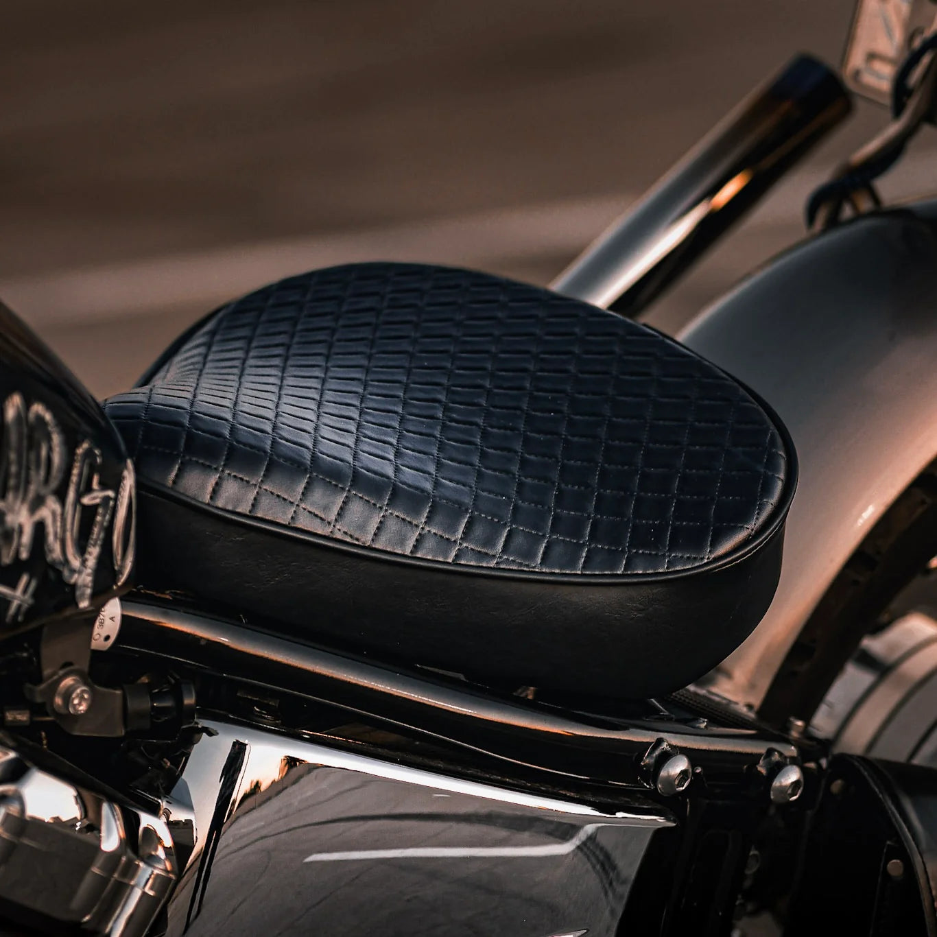 Custom Solo Seat Large | Black Diamond - Rogue Motorcycles Custom Solo Seat Large | Black Diamond - Rogue Motorcycles