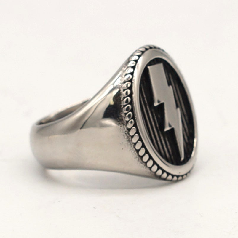 RIDE THE LIGHTNING Ring