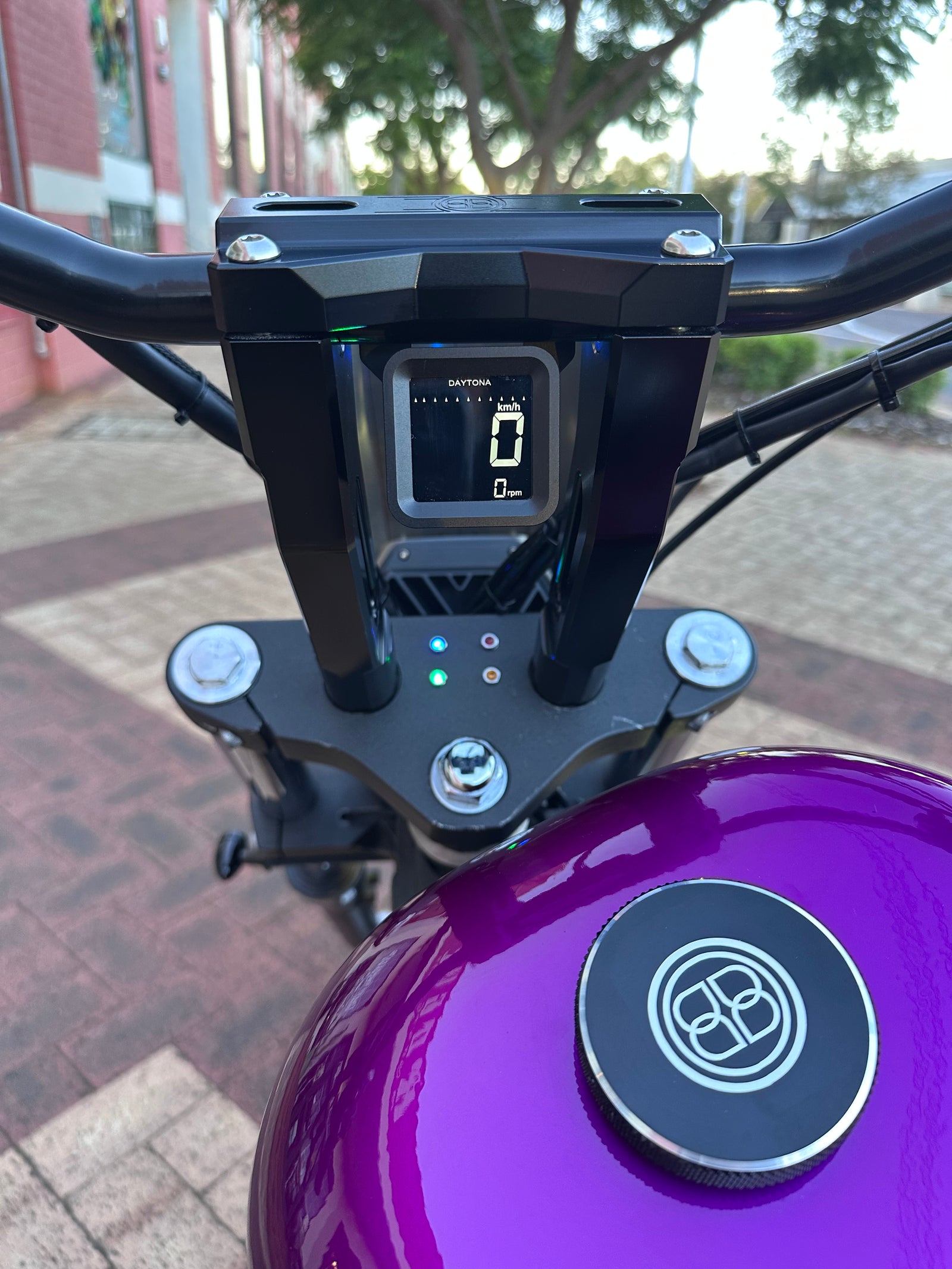 Yamaha XVS650 V-Star “Purple dream” for sale