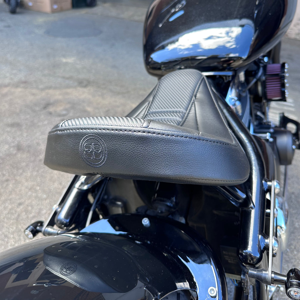Yamaha V-Star XVS BILLION bobber seat 3.0