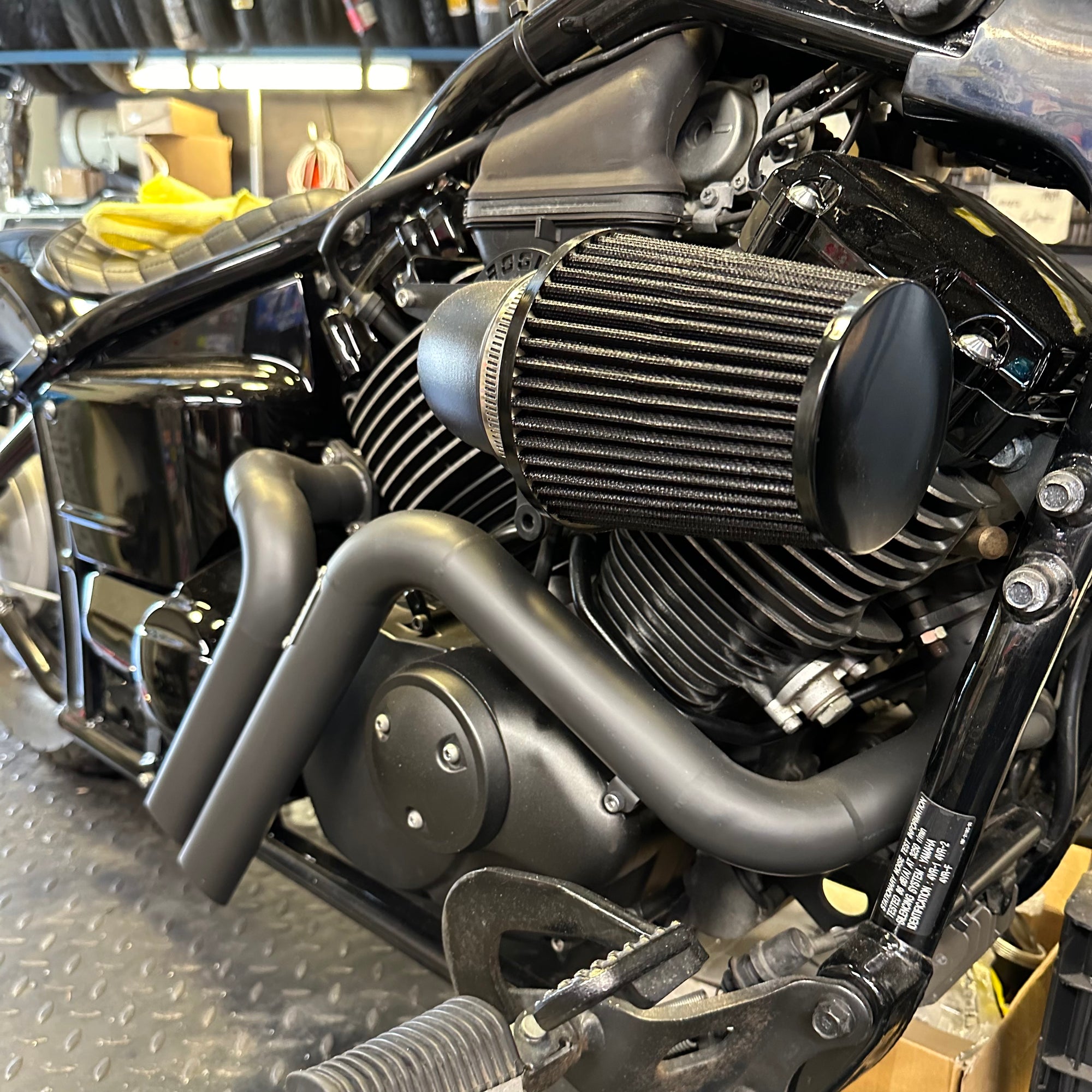 Custom exhaust vstar 650