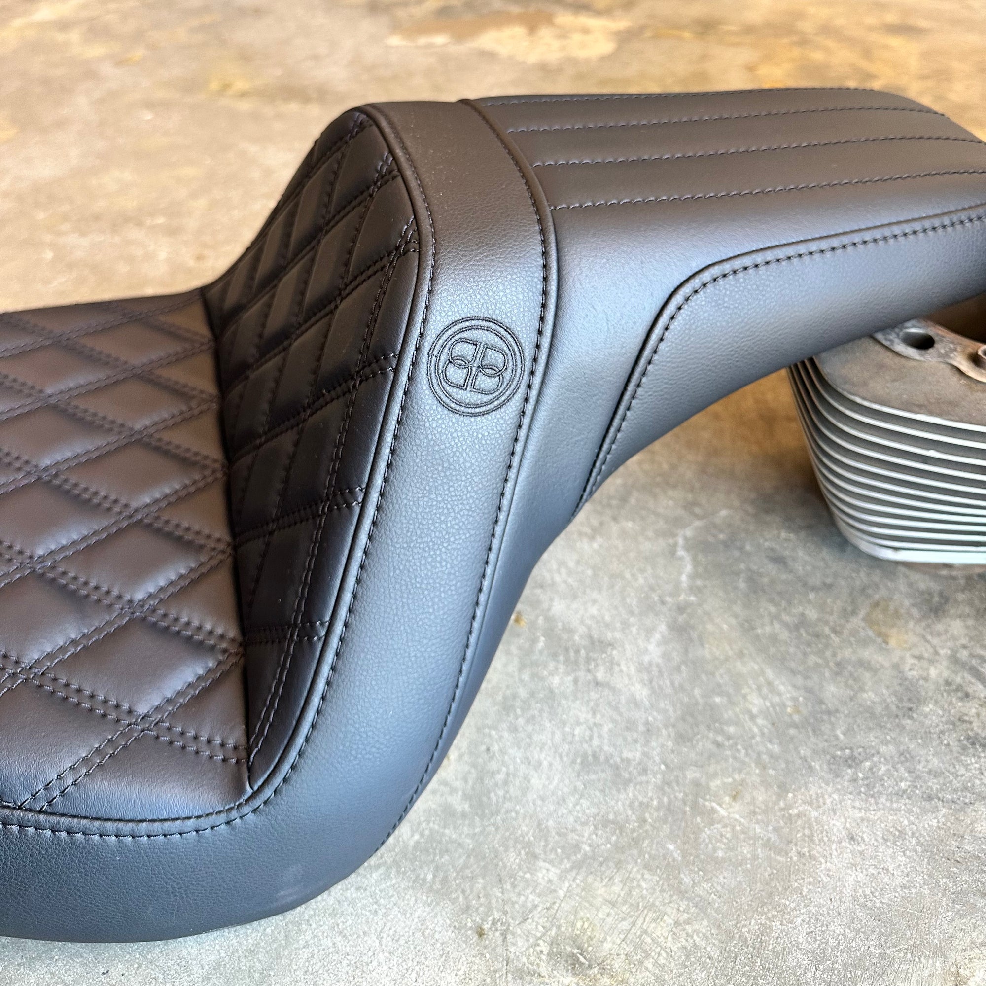 Yamaha V-Star XVS 650 step up seat by Billion PRE-ORDER