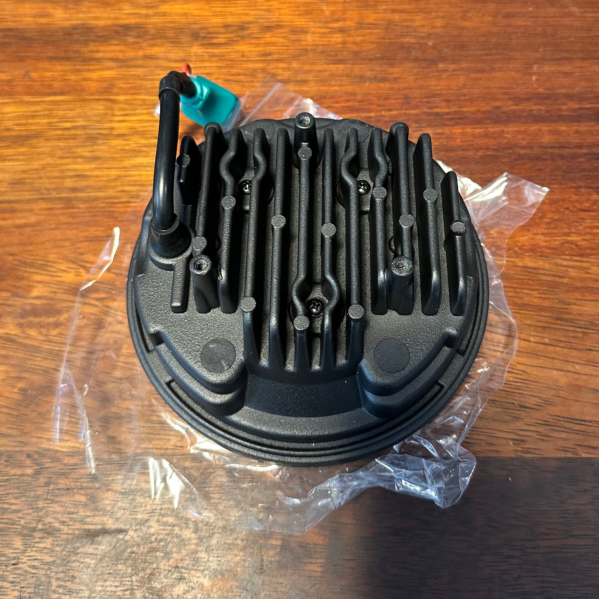 Yamaha XVS 650 1100 Custom 5 3/4” LED headlight insert