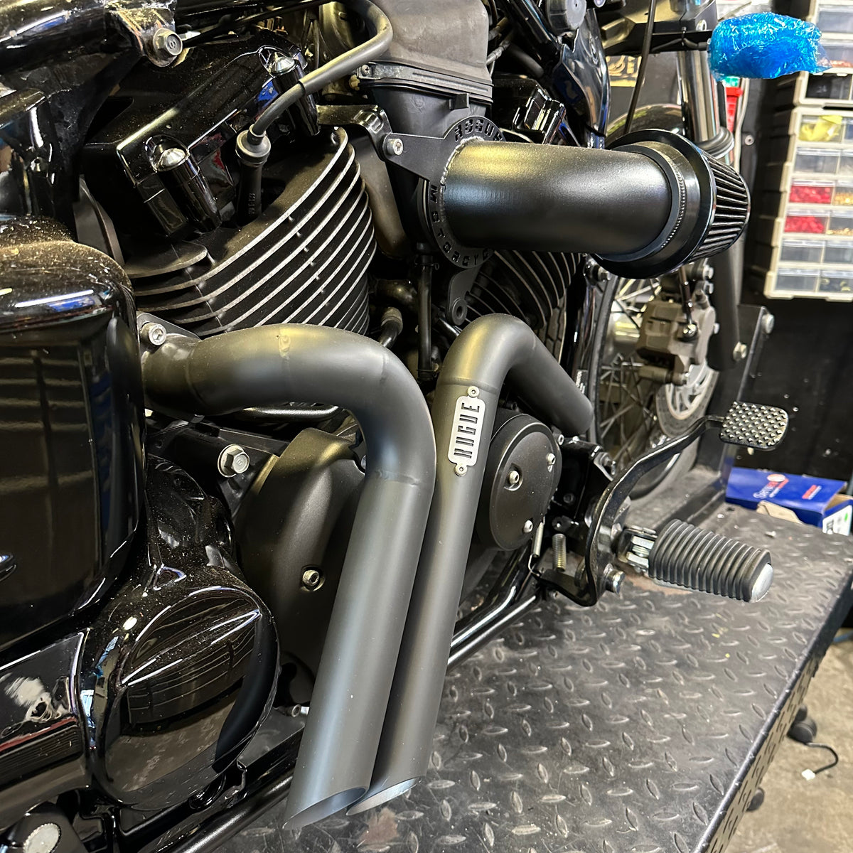 Yamaha XVS650 V-star - Stainless Exhaust "Short Bob"