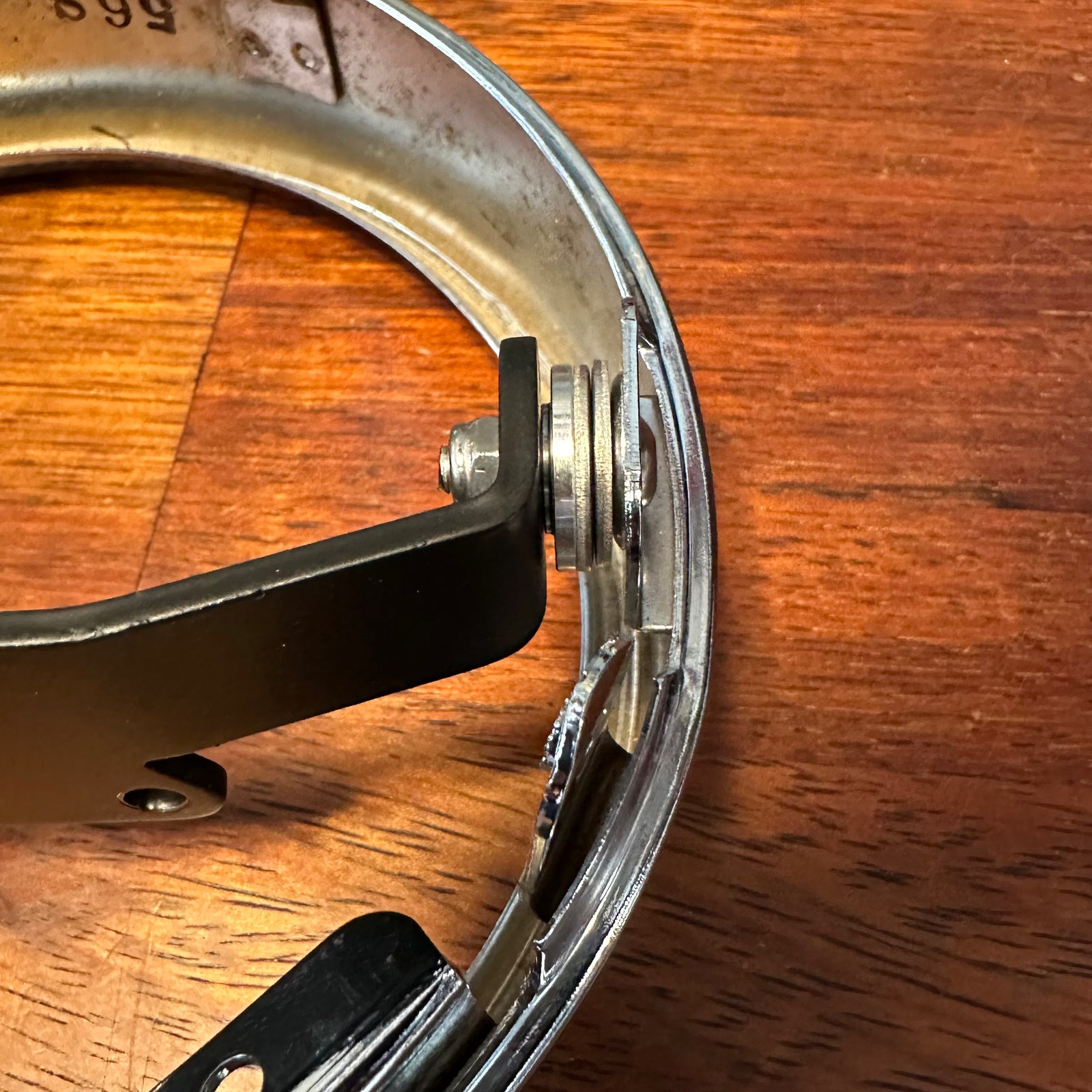 Yamaha XVS 650 1100 Custom 5 3/4” LED headlight insert