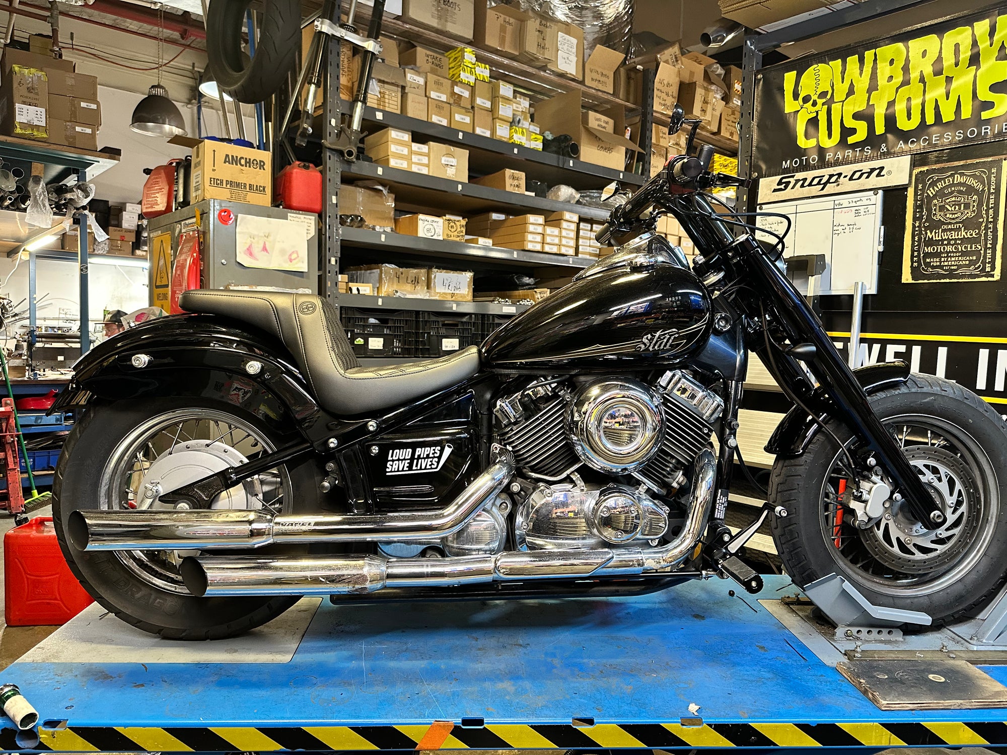 Yamaha XVS650 V-star lowering shock