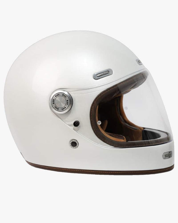 bilt white roadster dot motorcycle helmet BY CITY - III | PEARL (NEW) Lake Trout Fishing Tips thanks to its multi MODEL:CVS66MLD vehicle rod holder