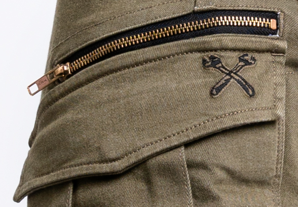 DEFENDER MONO OLIVE PANTS