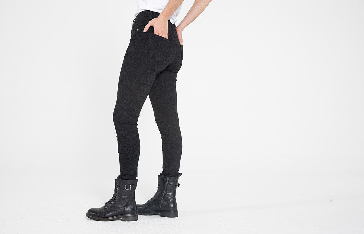 RUBY JEANS | BLACK