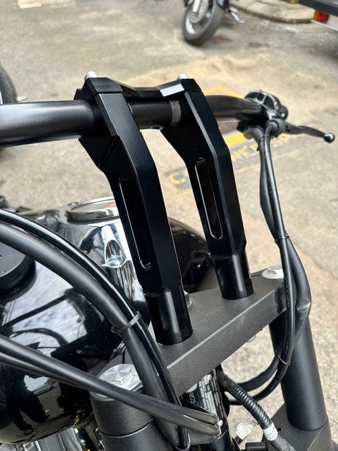 Wind Cutter Riser & Fat Bar Set for XVS650