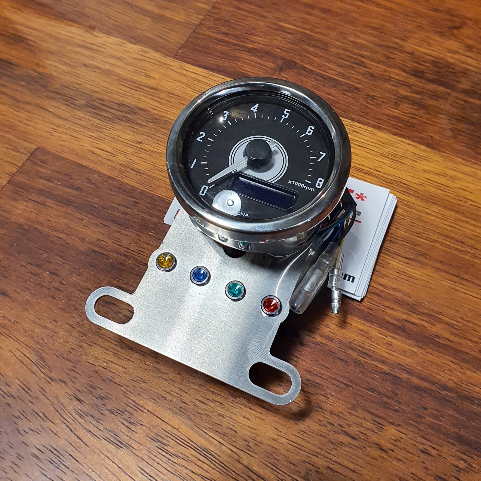 Daytona Velona warning lights