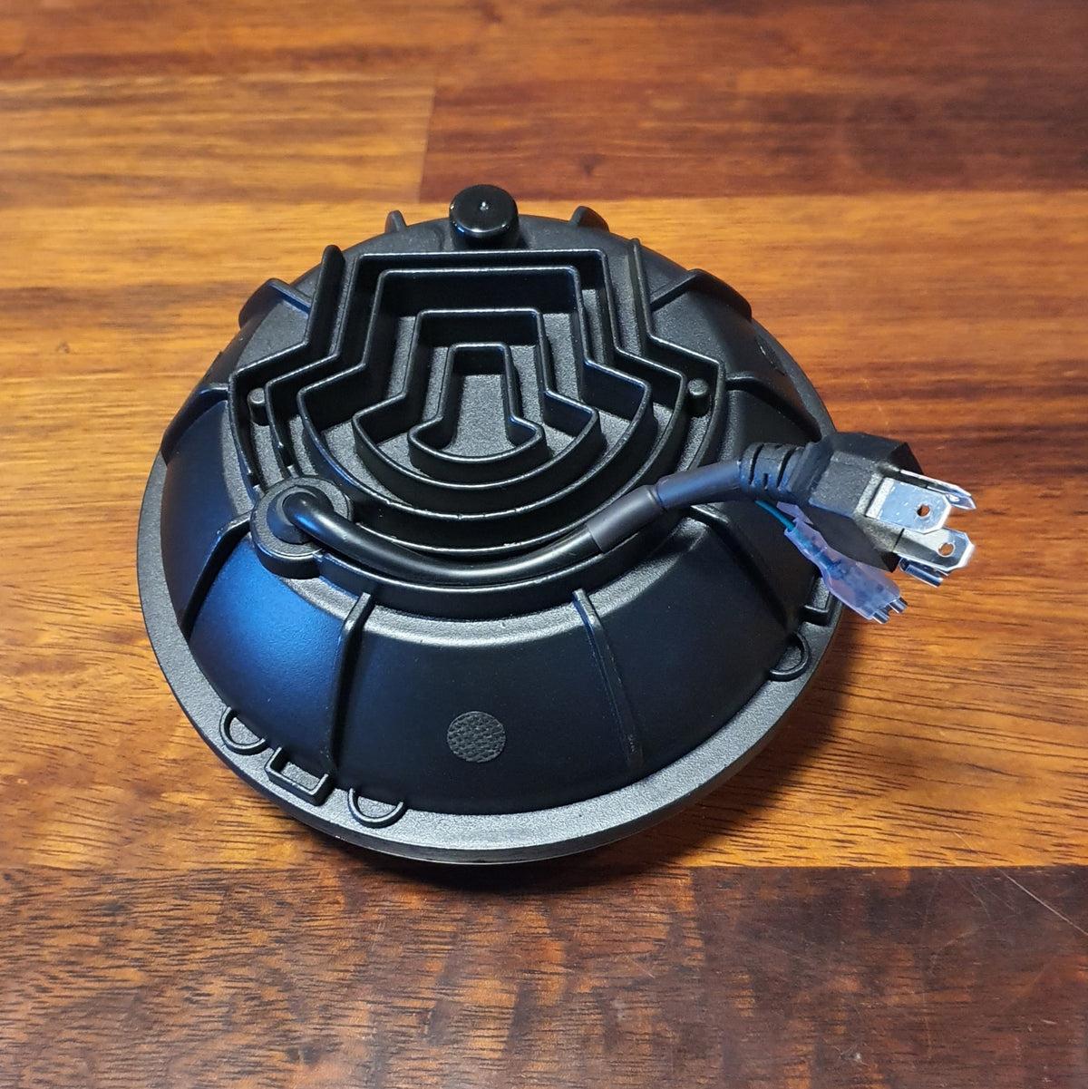 Rogue motorcycles led 7" headlight insert daymaker harley davidson