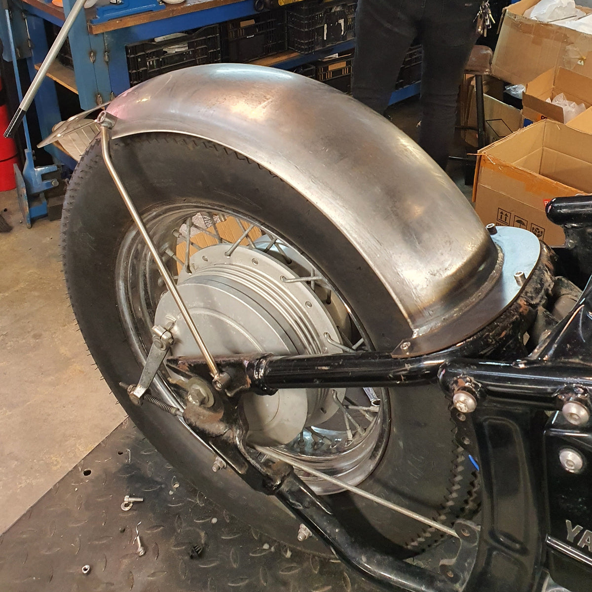 Xvs650 custom classic rogue motorcycles rear fender kit vstar v-star dragstar 1100 950 honda bobber license plate holder yamaha perth australia