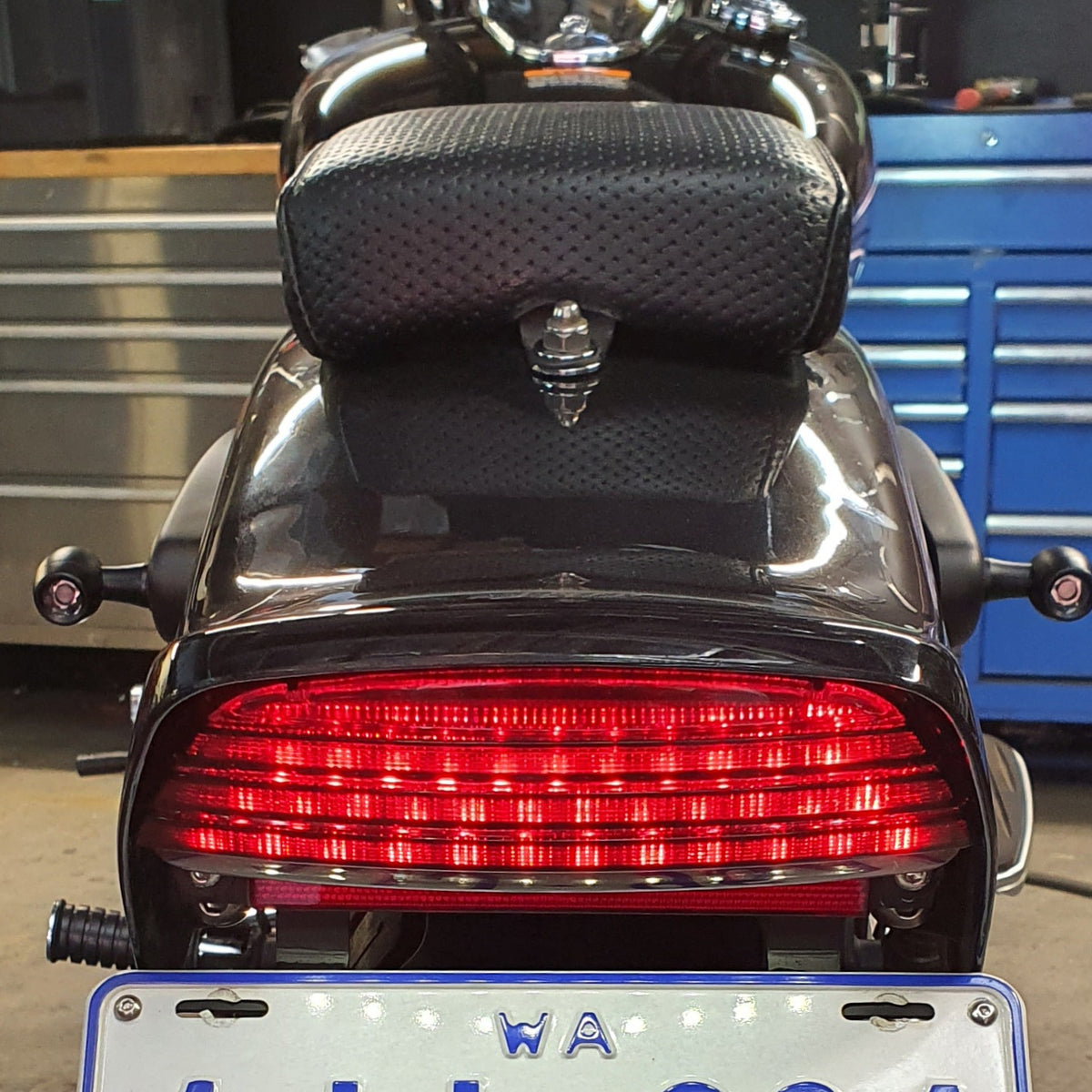 Vstar 650 xvs softail tail tidy 