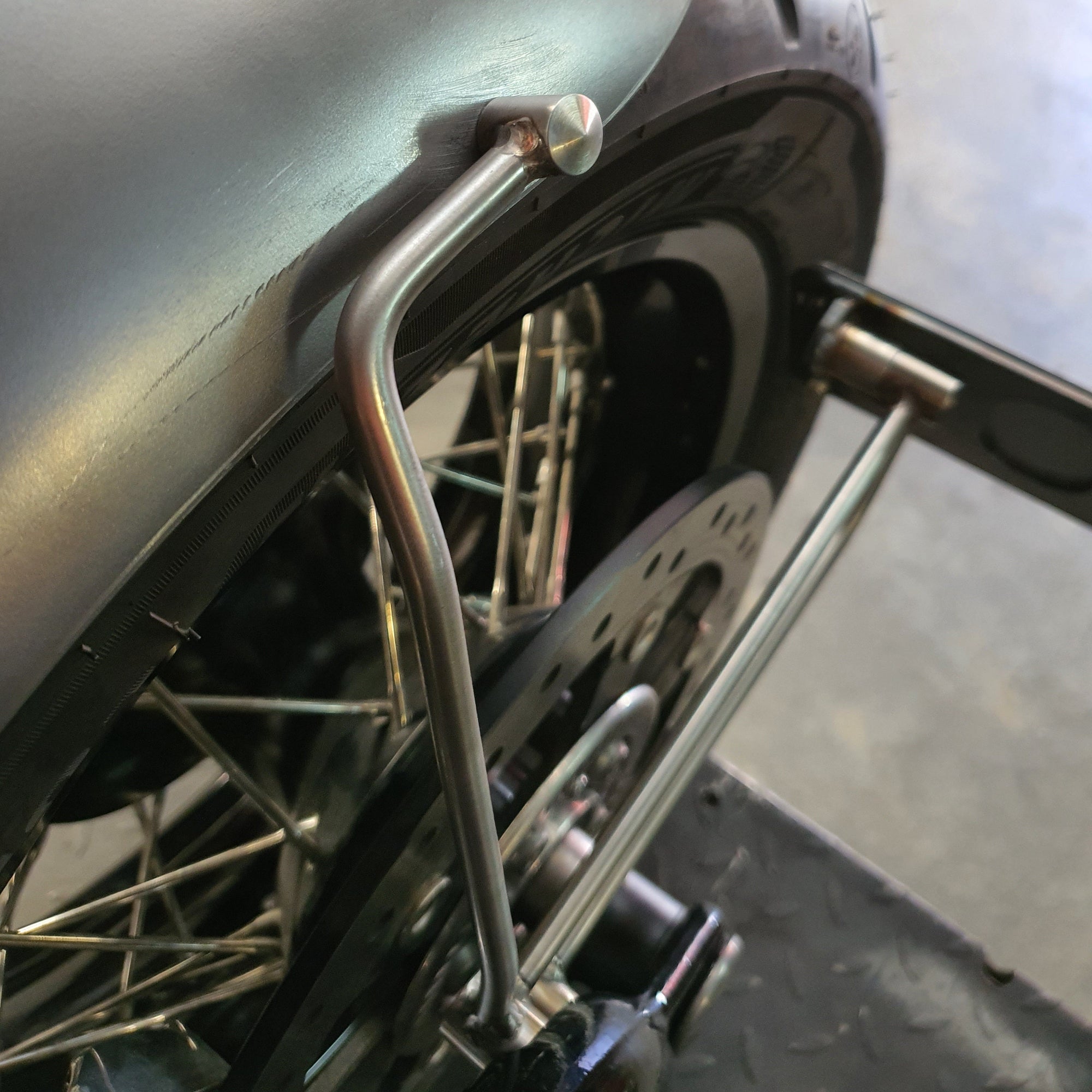 Bmw r18 bobber rogue walzwerk wunderkind
