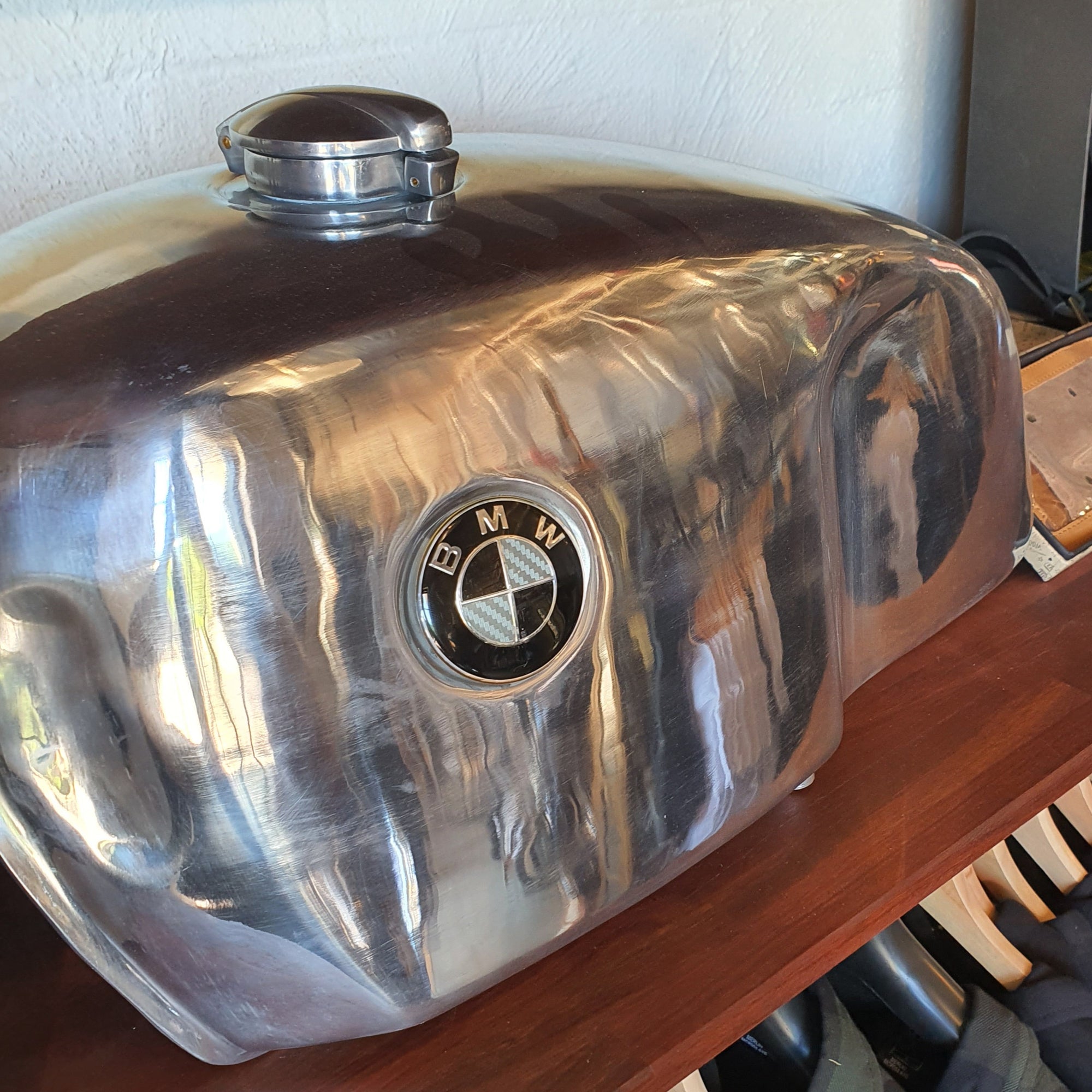 Bmw badge fuel tank r100 r80 r65