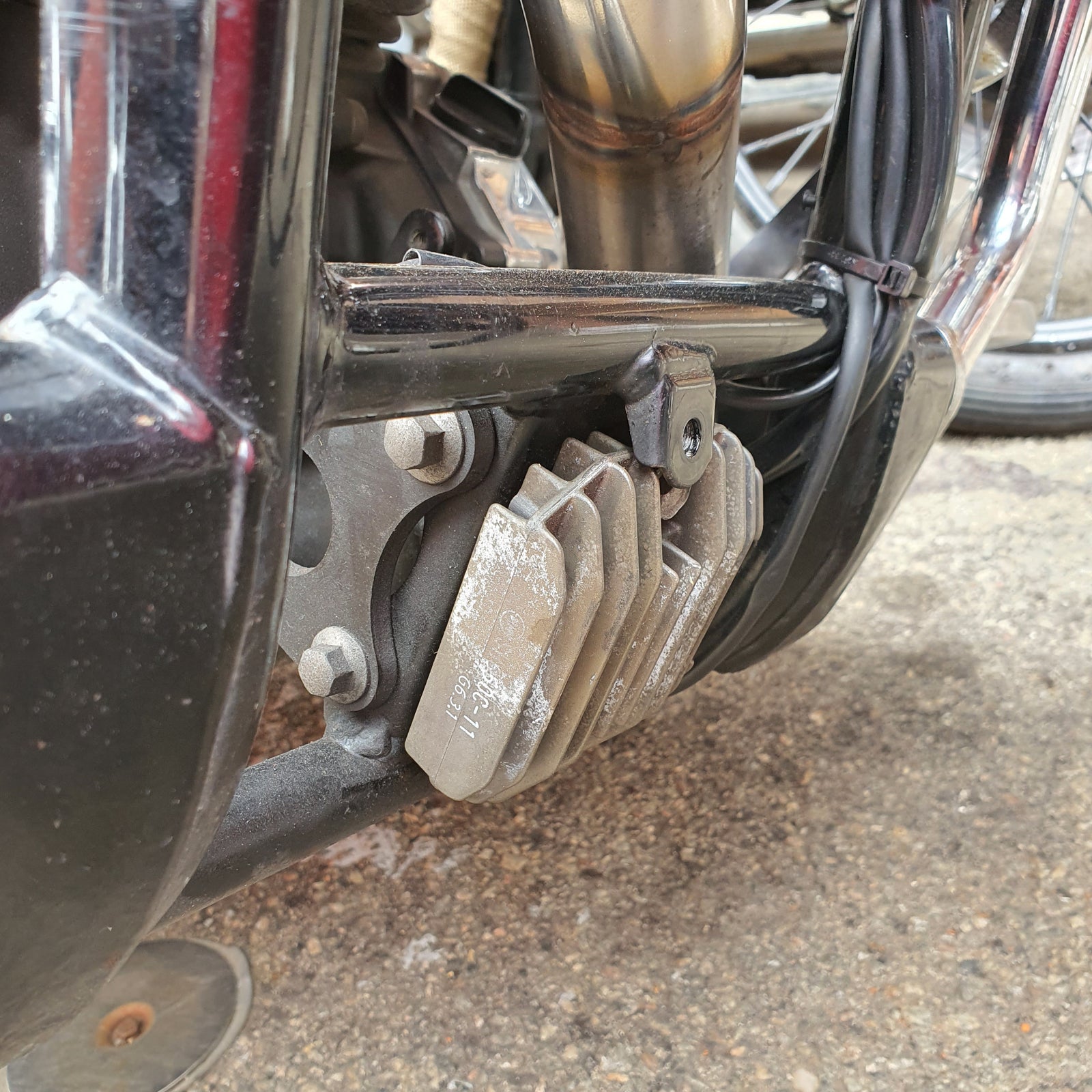 Yamaha XVS650 V-star - Stainless Exhaust "Short Bob"