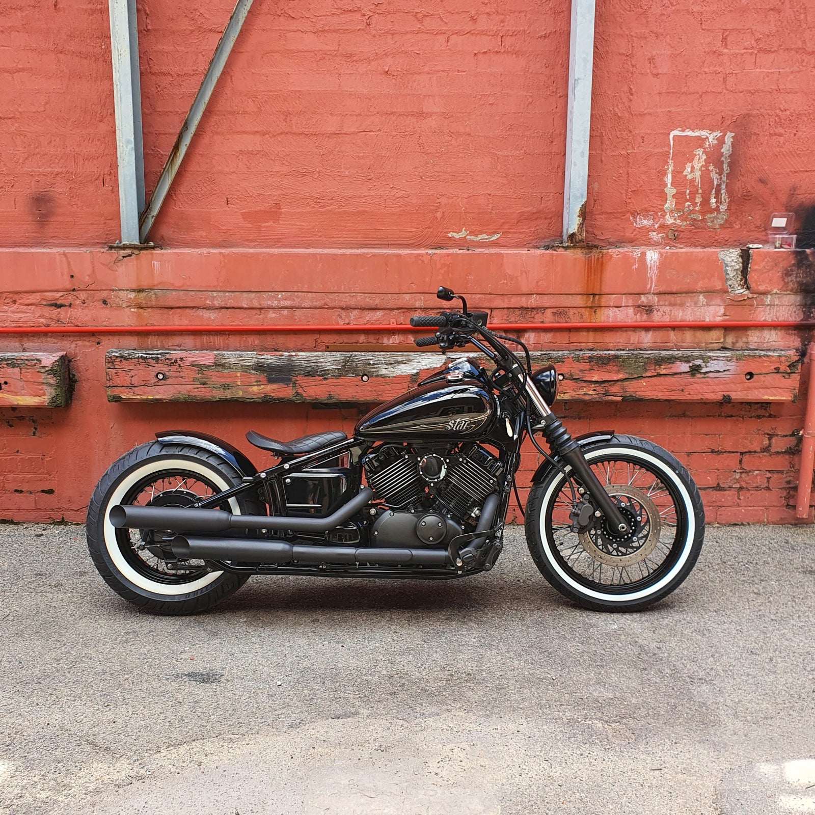 Yamaha XVS650 V-star - COMPLETE Bobber Kit