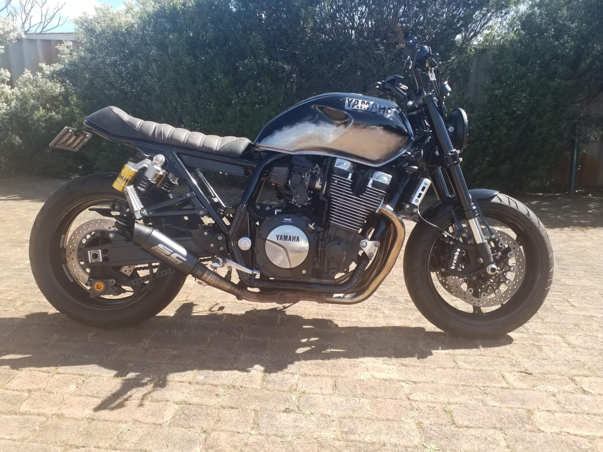 rogue motorcycles perth australia XJR 1200 1300 battery tray lithium battery custom tray housing undertray cafe racer yamaha