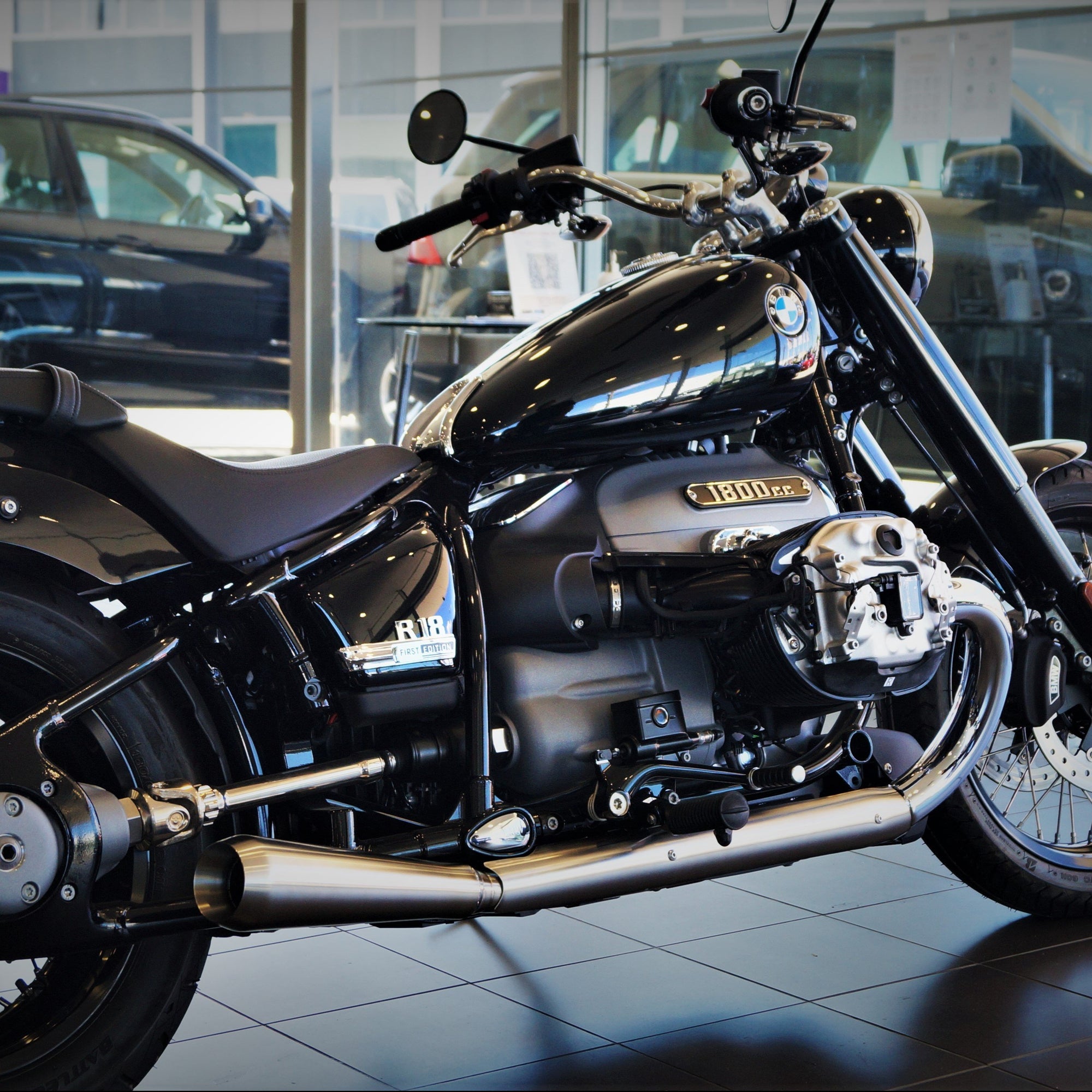 BMW R18 custom exhaust