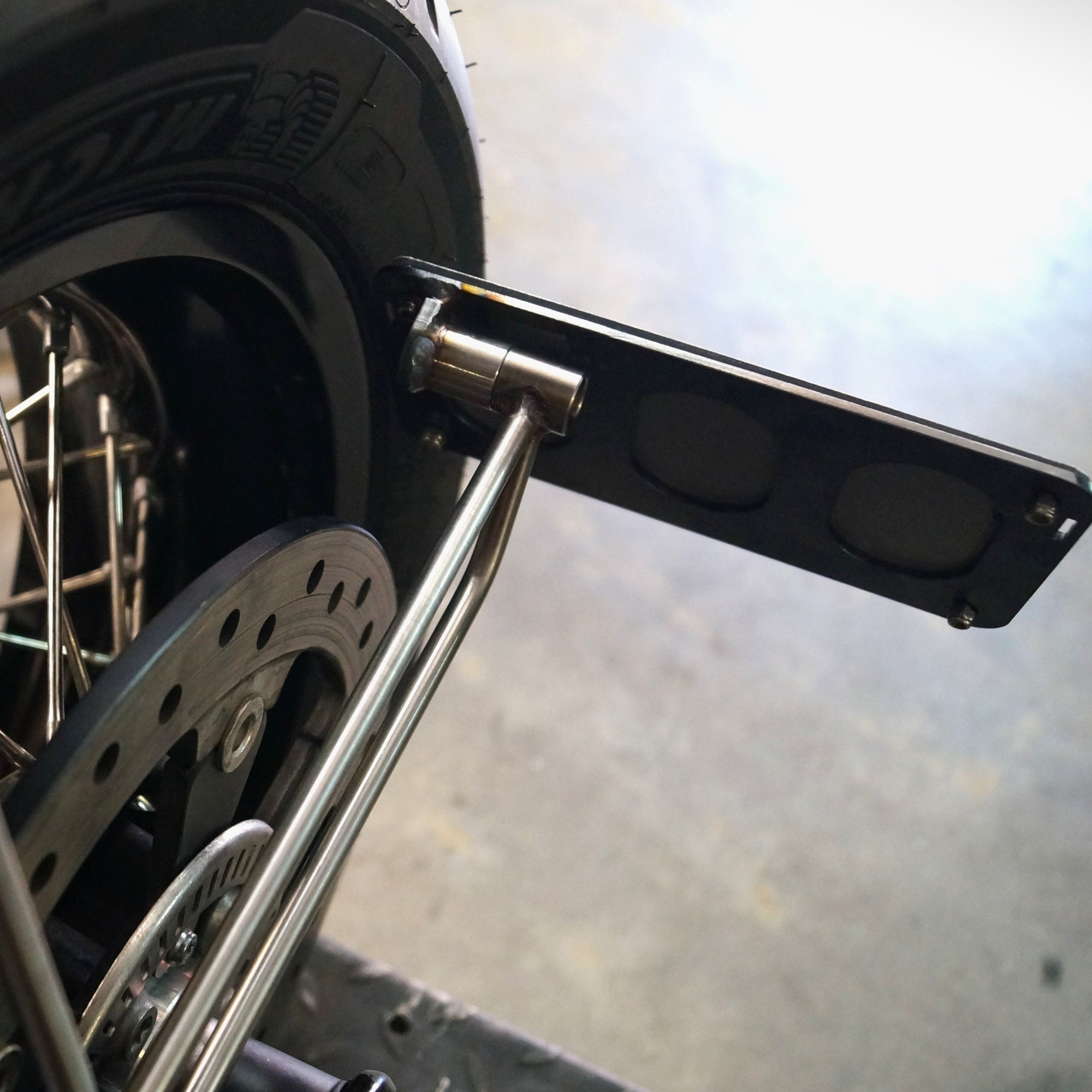 Bmw r18 bobber rogue walzwerk wunderkind