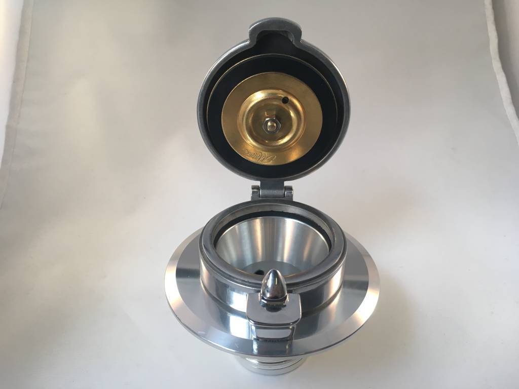 MONZA BMW R-SERIES RV2 CAP WITH POLISHED CAP