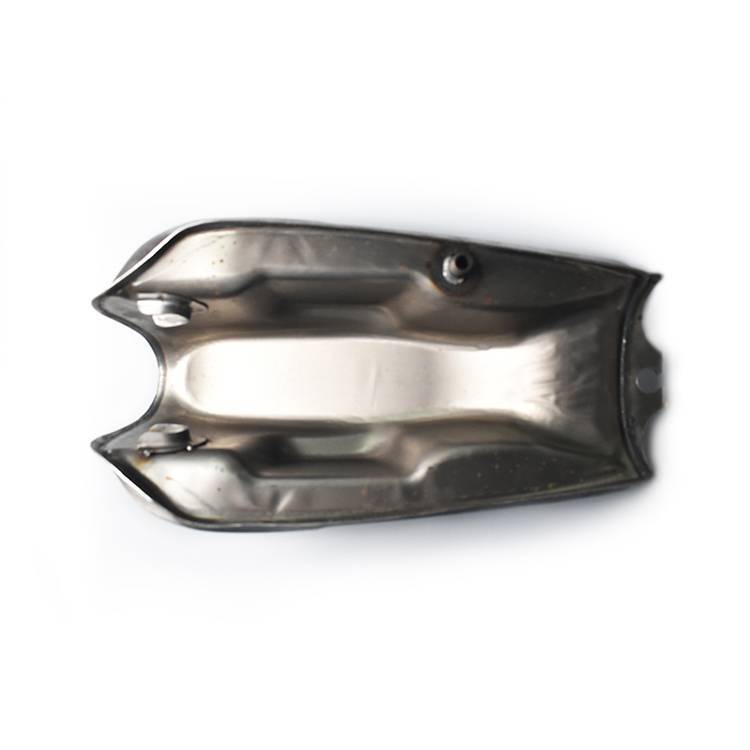 CAFE RACER FUEL STYLE TANK WITH NEEDENTS CF125 STYLE TYPE 12