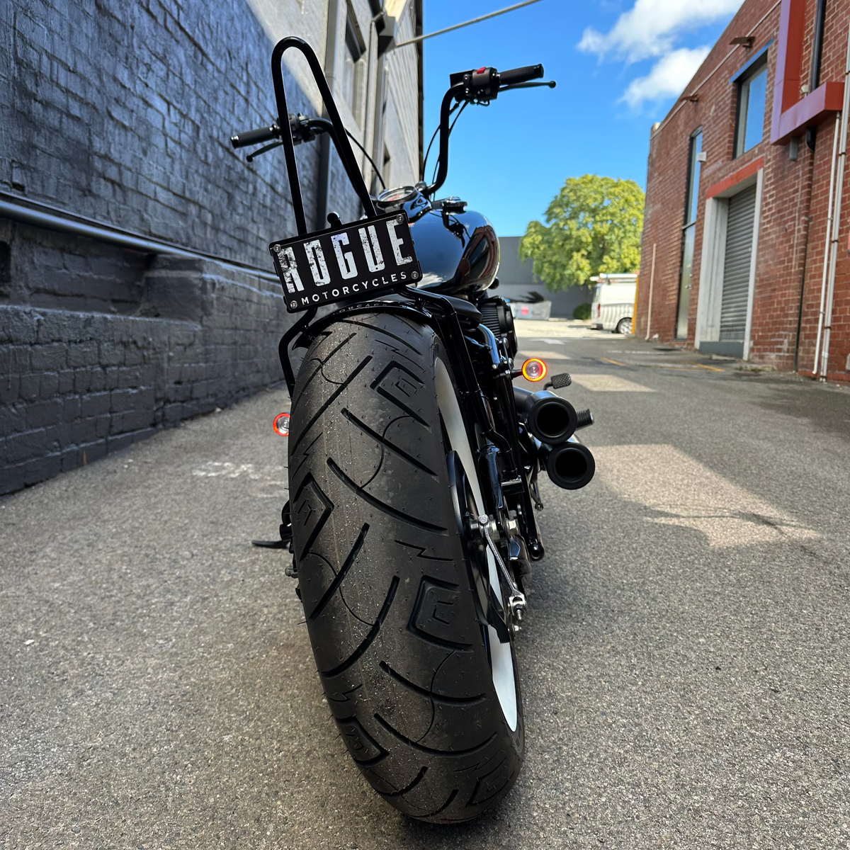 Custom exhaust vstar