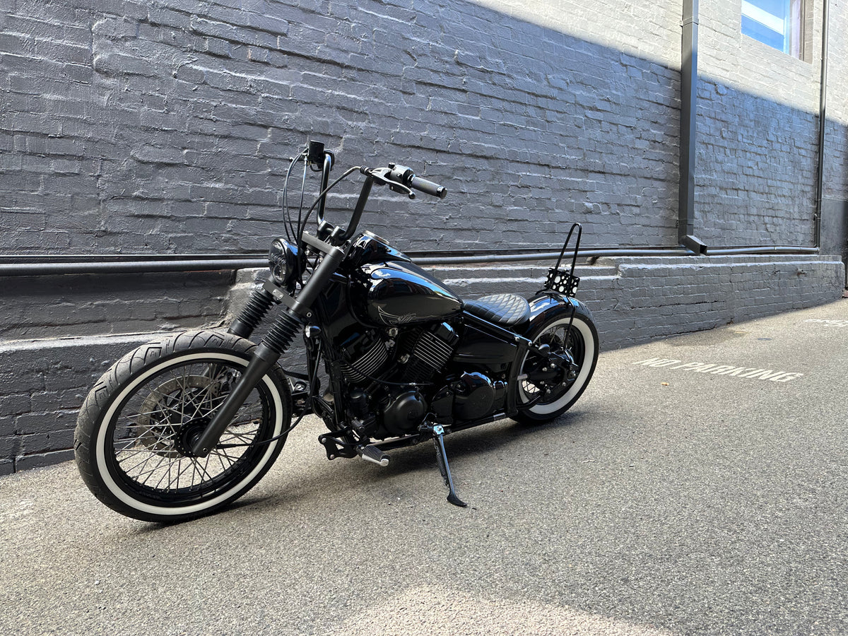 Yamaha XVS650 V-star sissy bar